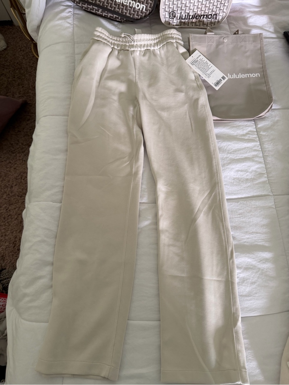 NWT Lululemon bone softstreme high rise pant size 2